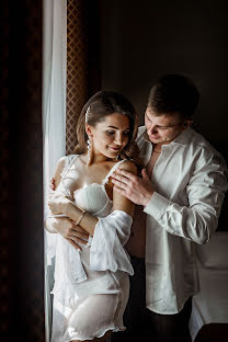 Hochzeitsfotograf Elena Shvayko (magicphotoby). Foto vom 23. Januar 2020