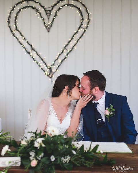 Wedding photographer Sophie Oldhamstead (sophieweddphoto). Photo of 2 July 2019