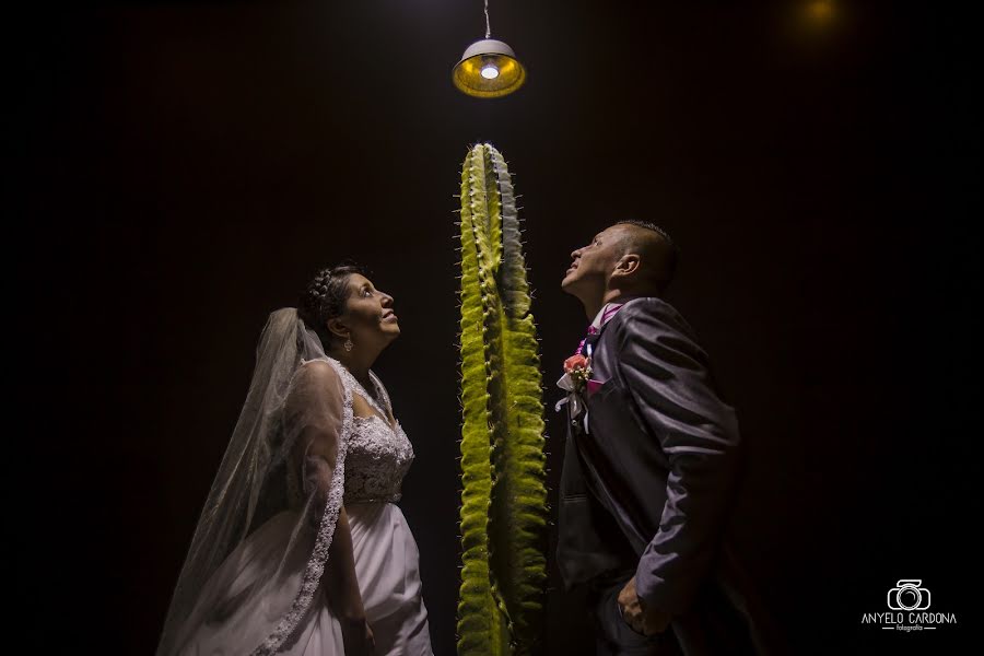 Fotografo di matrimoni Anyelo Cardona (anyelocardona). Foto del 21 gennaio 2018