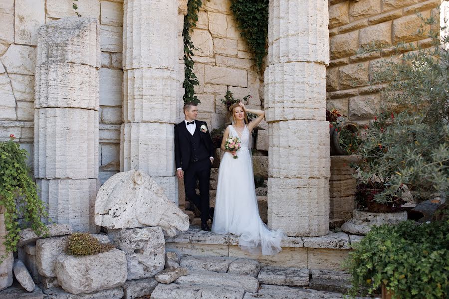 Wedding photographer Oksana Ryabovol (oksanariabovol). Photo of 5 June 2023