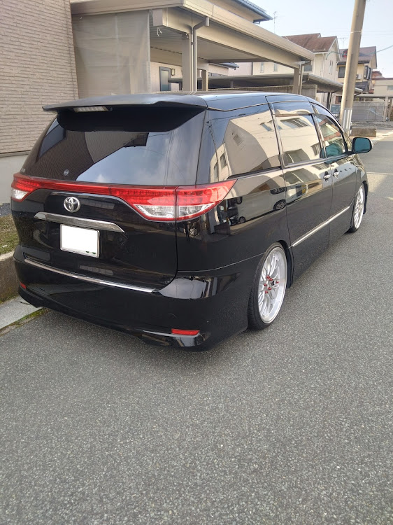 エスティマのエスティマ 88さんが投稿したカスタム事例の投稿画像2枚目