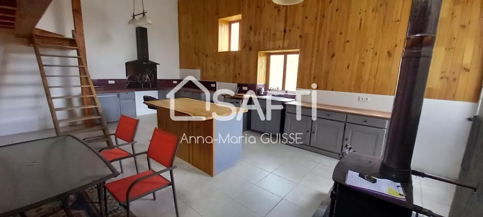 Vente maison 12 pièces 360 m² à Haimps (17160), 315 000 €