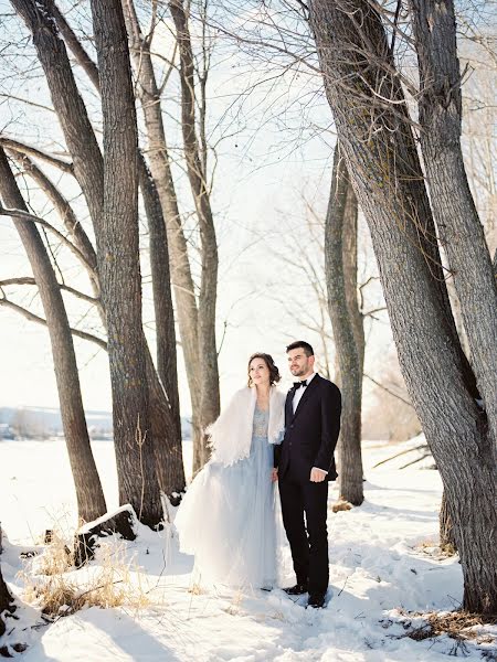 Fotógrafo de casamento Adel Vafin (adelvafin). Foto de 30 de março 2017