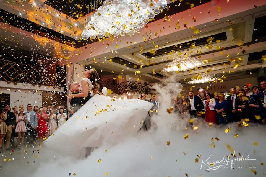 Fotógrafo de casamento Konrad Hudaś (konradhudas). Foto de 20 de janeiro 2022