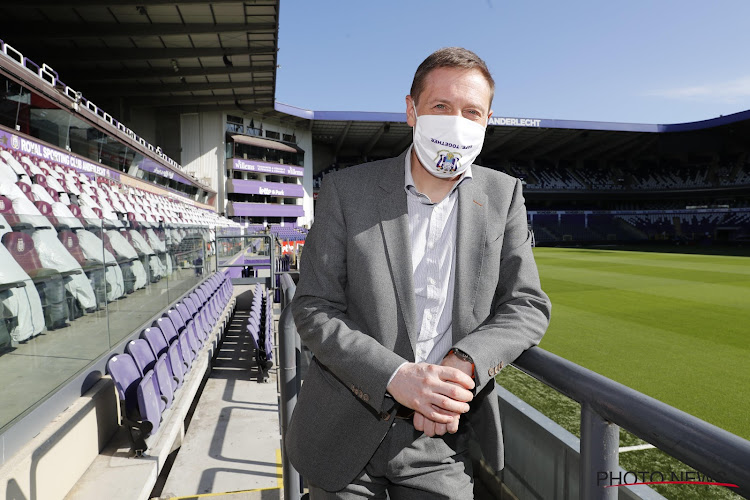 Le Covid n'épargne pas la direction à Anderlecht : Karel Van Eetvelt touché