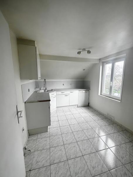 Vente appartement 3 pièces 72 m² à Persan (95340), 147 000 €