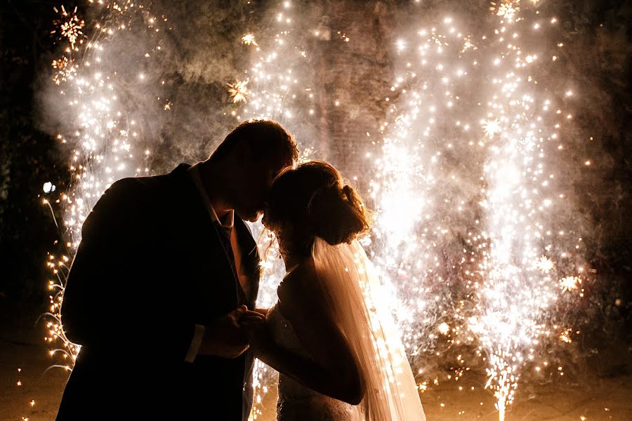 Fotografo di matrimoni Veronika Mikhaylovskaya (fotonika). Foto del 10 ottobre 2018