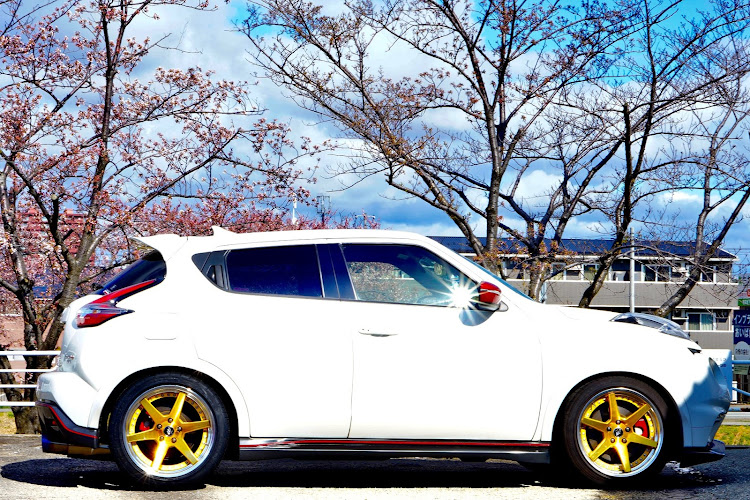 ジュークのジースト st1・桜開花・エアサスほしい・車高調ご臨終・ホイール復活に関するカスタム事例の投稿画像3枚目