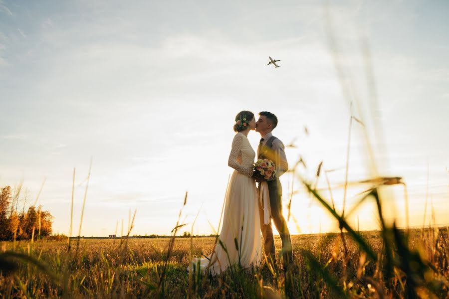 Fotografo di matrimoni Artem Petrakov (apetrakov). Foto del 9 maggio 2018