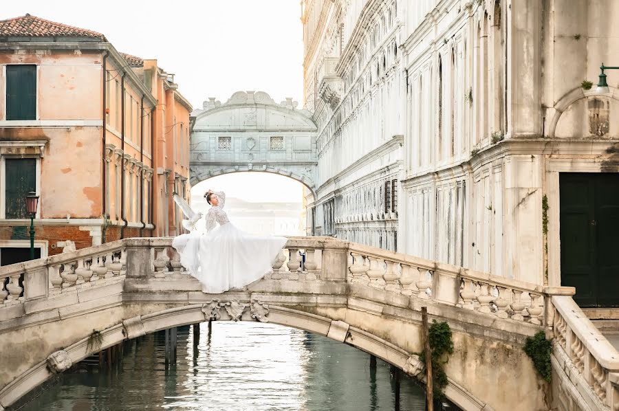 結婚式の写真家Diana Oravecz (oraveczdia)。1月14日の写真