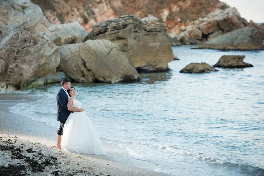 Wedding photographer Adrian Bîrgăuan (birgauanfotofilm). Photo of 24 February 2018