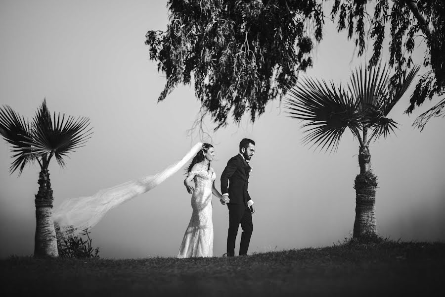 Wedding photographer Emre Nesli (emrenesli). Photo of 13 July 2023