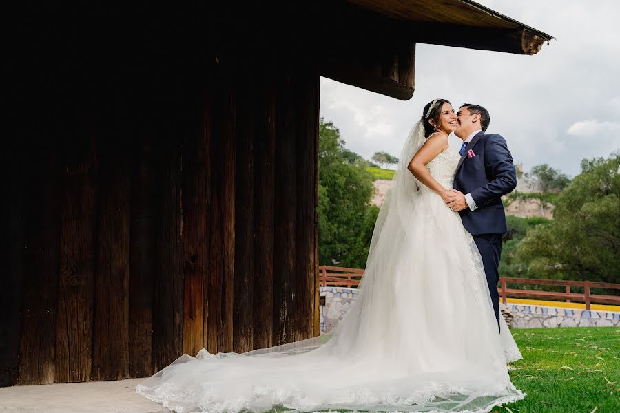 Fotografo di matrimoni Luis Houdin (luishoudin). Foto del 22 settembre 2022