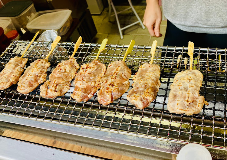 ノートの車検見積もり中・大阪食べ歩きラストスパート😋・まだあるが写真ないから載せてませんに関するカスタム事例の投稿画像10枚目