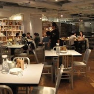 【台北西門町意舍酒店】吃吧餐廳 chiba