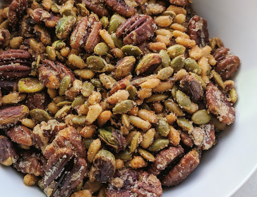 Spicy Pistachio, Nut and Seed Mix