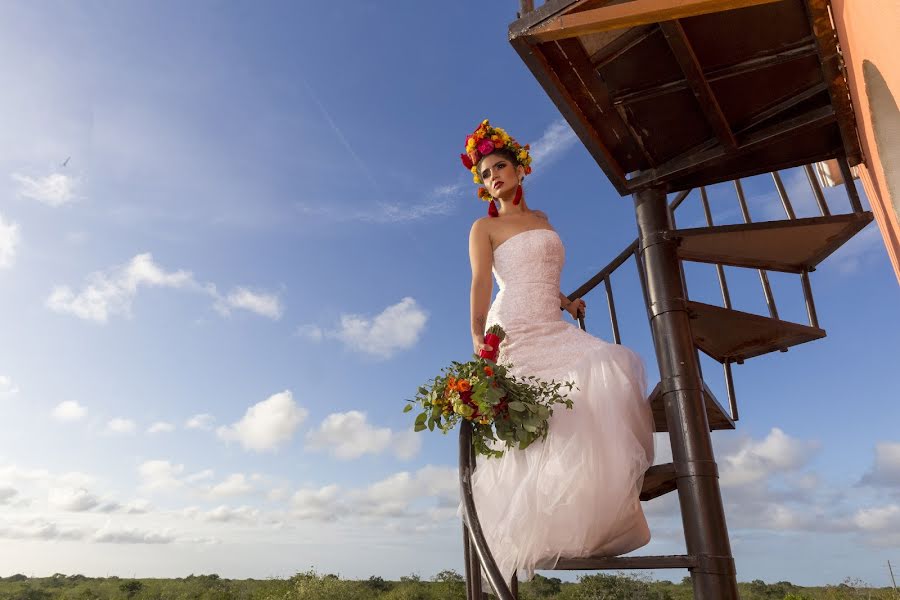 Свадебный фотограф Fernando Medellin (weddingmerida). Фотография от 24 января 2020