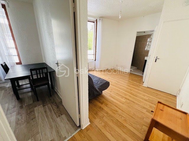 Vente appartement 1 pièce 22 m² à Corbeil-Essonnes (91100), 80 000 €