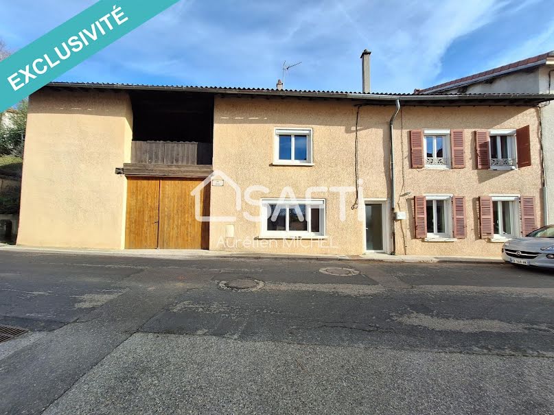 Vente maison 5 pièces 109 m² à Villieu-Loyes-Mollon (01800), 180 000 €