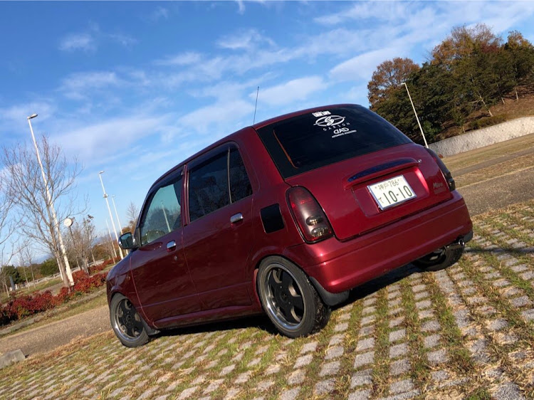 クラウンマジェスタの型落ち高級セダン・l700 ミラ・洗車・愛車2台コラボに関するカスタム事例の投稿画像3枚目