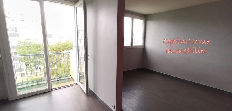 Vente appartement 4 pièces 72 m² à Cholet (49300), 96 000 €