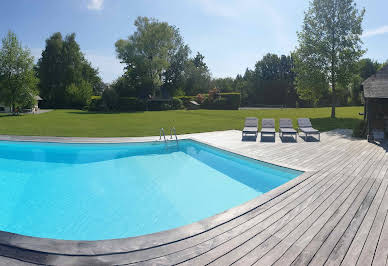 House with pool 10