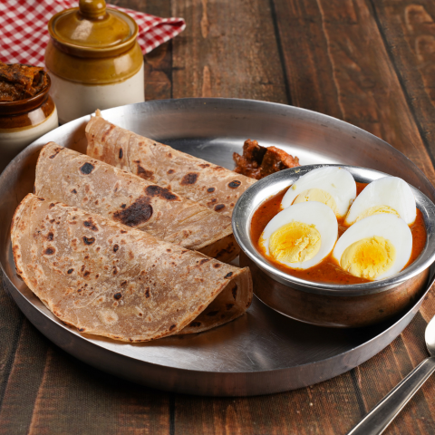 Egg Curry With Paratha