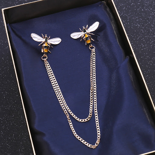 Title 2, Vintage Silver Style Shirt Collar with Decorati...