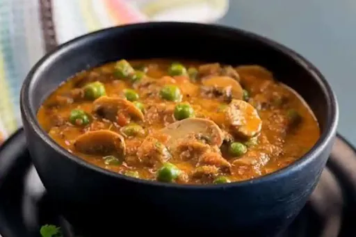 Matar Mushroom Gravy