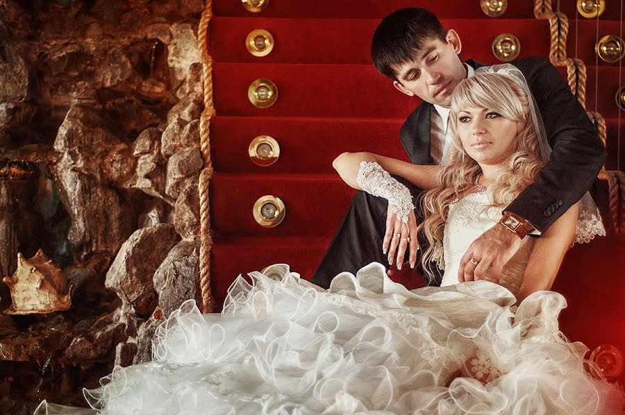 結婚式の写真家Yaroslav Kryuchka (doxtar)。2013 2月11日の写真