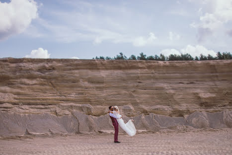 Fotógrafo de casamento Deimante Piraityte (forestboo). Foto de 25 de julho 2020