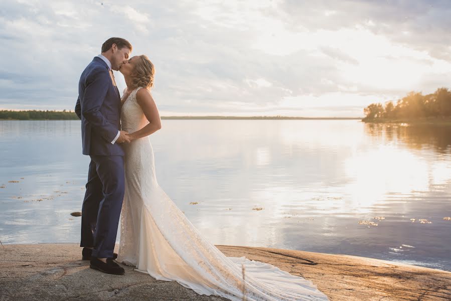 Nhiếp ảnh gia ảnh cưới Michaela Edlund (michaelaedlund). Ảnh của 30 tháng 8 2020