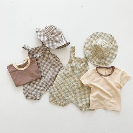Title 4, Three-Piece Baby Summer Checkered Sling Set. Co...