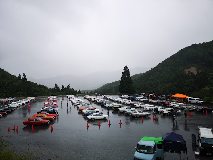 RX-7のデュアルファクトリー中部ミーティング・奥伊吹旧車ミーティング・めっちゃ豪雨・ななはドライブしただけ・R30スカイラインバンに関するカスタム事例の投稿画像5枚目