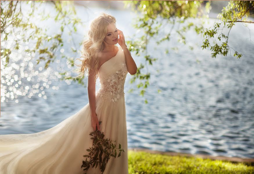 Fotógrafo de bodas Elena Glazunova (elenaglazunova). Foto del 7 de julio 2016