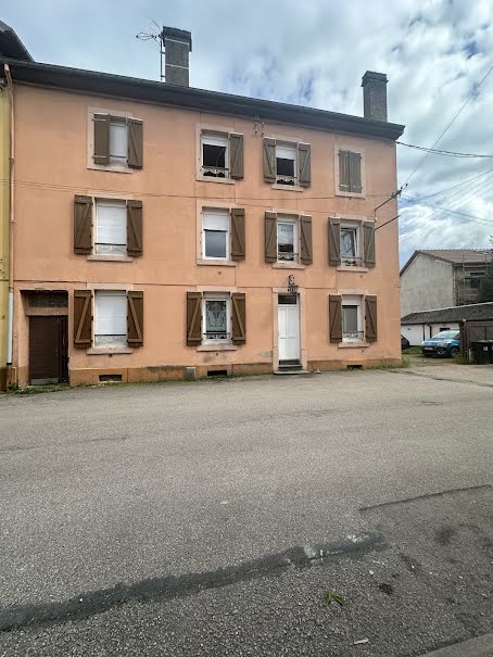 Vente maison  233 m² à Saint-die-des-vosges (88100), 189 700 €