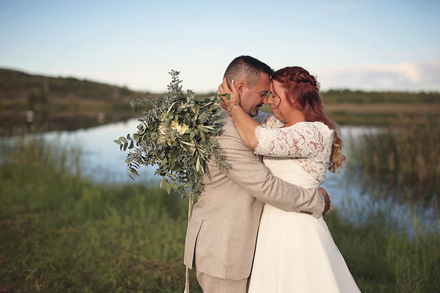 Hääkuvaaja Emma Johansson (emmasfotostudio). Kuva otettu 23. maaliskuuta 2019