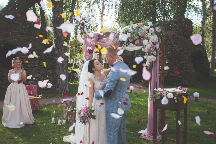 Nhiếp ảnh gia ảnh cưới Tatyana Khristovskaya (28foto). Ảnh của 23 tháng 10 2017