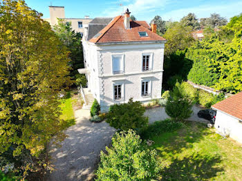 maison à Champagne-au-Mont-d'Or (69)