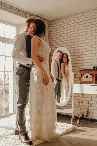 Wedding photographer Valeriya Zadorina (zadorinav). Photo of 15 April 2020