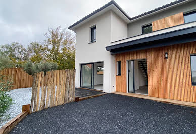 House with pool and terrace 17