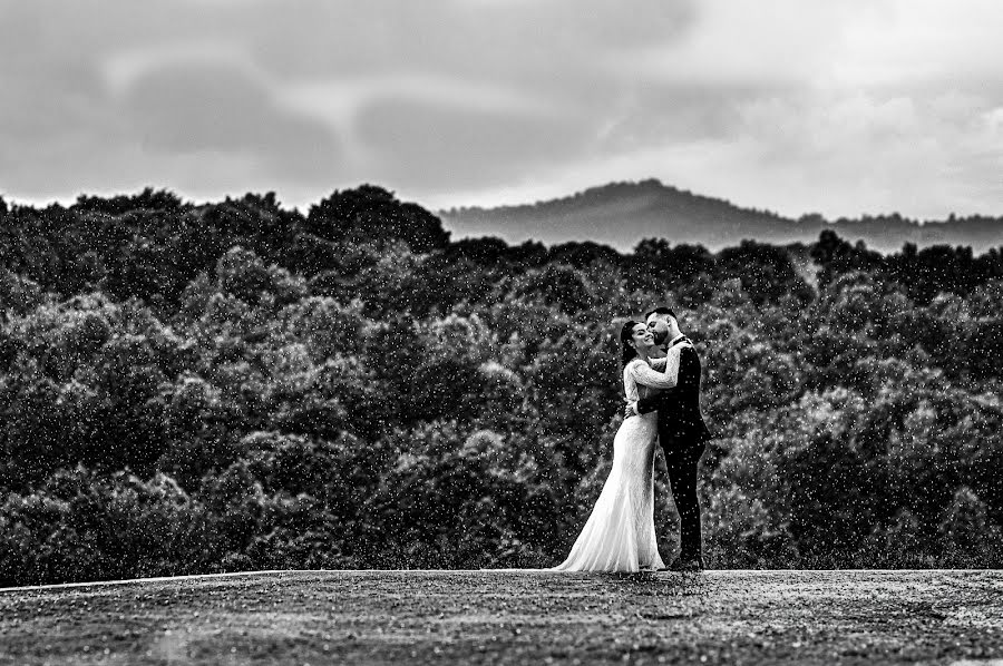 Fotógrafo de casamento Ionut Filip (filipionut). Foto de 22 de junho 2023