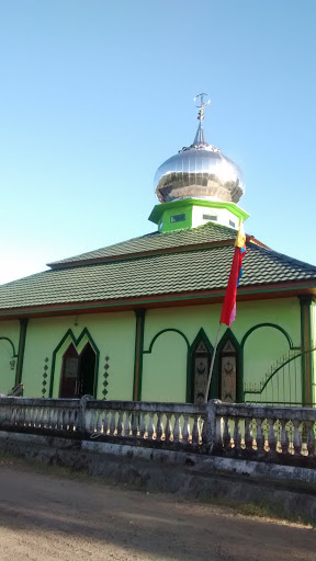Masjid Hijau Desa