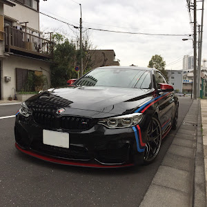 M4 クーペ