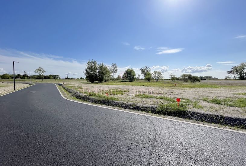  Vente Terrain agricole - à Lamarque (33460) 