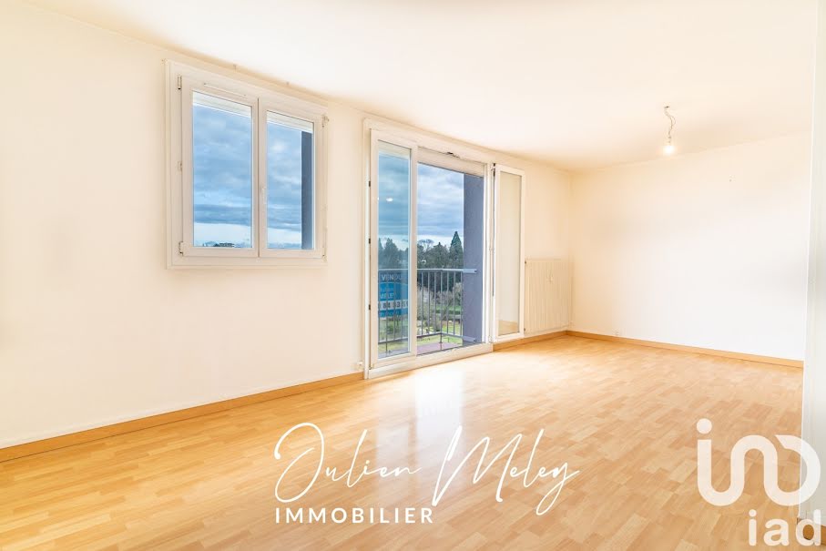 Vente appartement 4 pièces 65 m² à Montbeliard (25200), 65 000 €