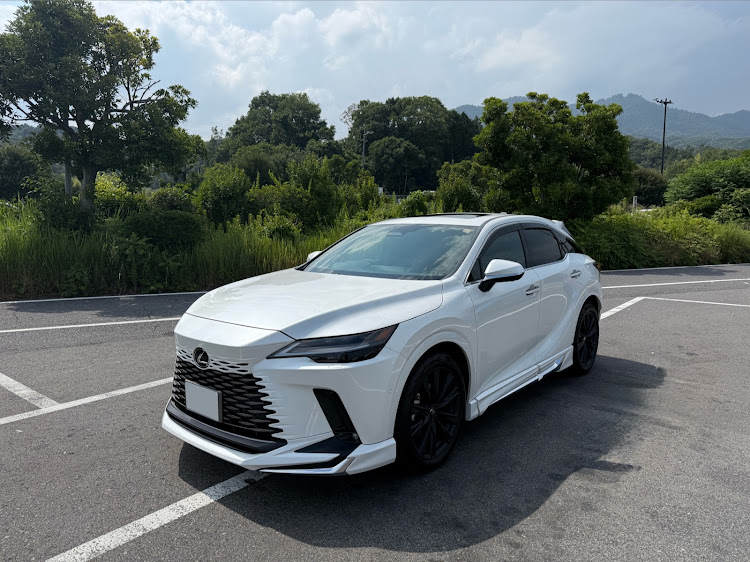 RXのモデリスタ・TRD・ナナメ45度に関するカスタム事例の投稿画像1枚目