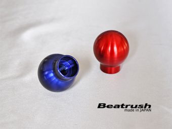 マーチのDIY・シフトノブ交換に関するカスタム事例の投稿画像2枚目