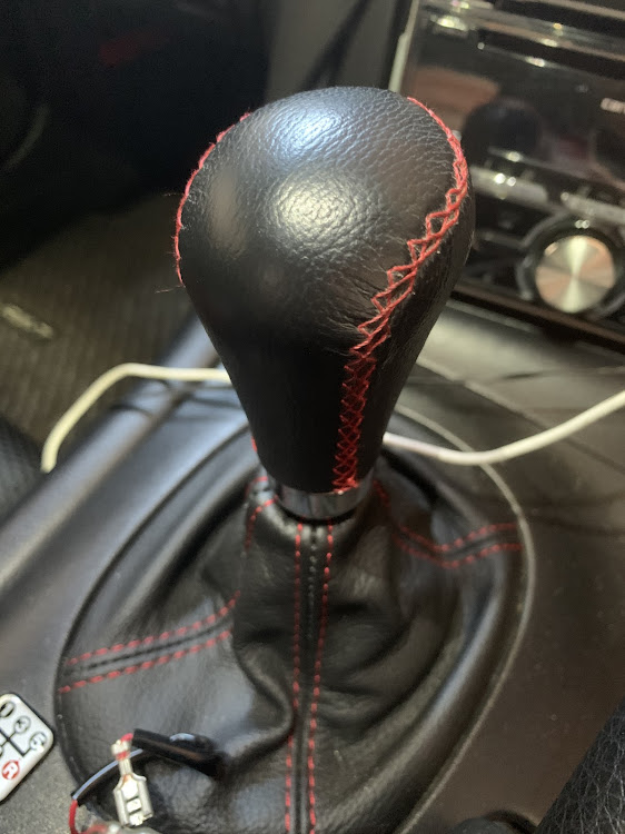 RX-7のシフトノブ交換に関するカスタム事例の投稿画像2枚目