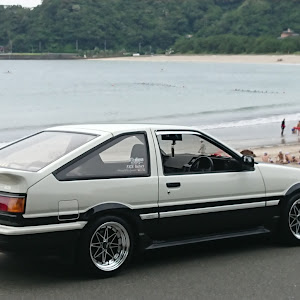 カローラレビン AE86